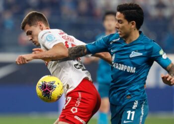 Premier Russa: metà giugno linea di confine per la riapertura.