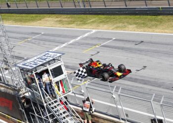 Annullato il GP di Francia, dubbi anche su Silverstone