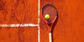 Tennis: il virus causa disoccupazione.