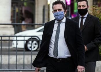 Approvata “quarantena soft”, c’è la firma di Spadafora e Speranza.