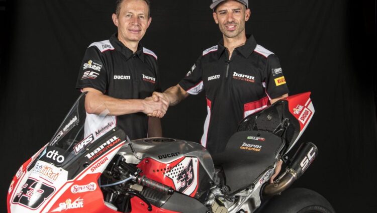 Superbike: Melandri torna in pista.