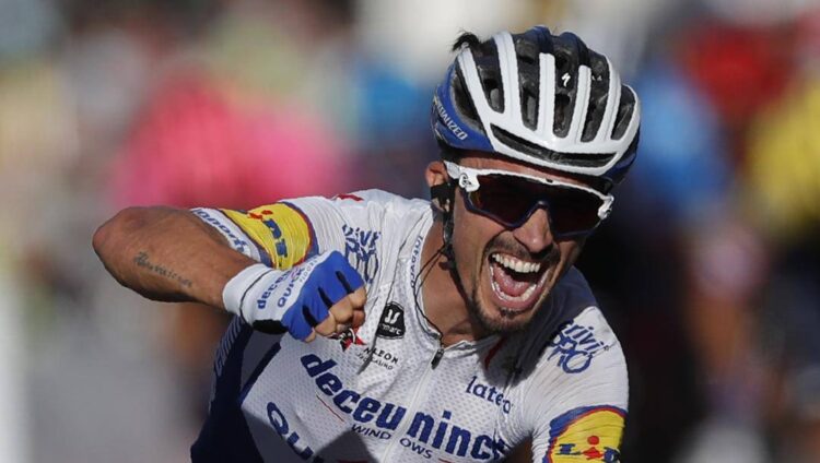 Ciclismo: è tornato Alaphilippe, leader del Tour come un anno fa.