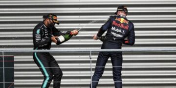 F1: Mercedes e Red Bull sul podio, la Ferrari tocca il fondo