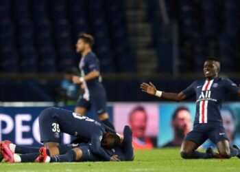 Ligue 1: PSG ancora a zero, tre squadre in vetta.