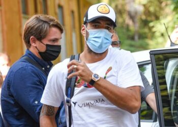 Suarez supera l’esame di italiano.