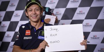 Valentino Rossi in Petronas nel 2021: “Contratto di 1 anno, per ora”.