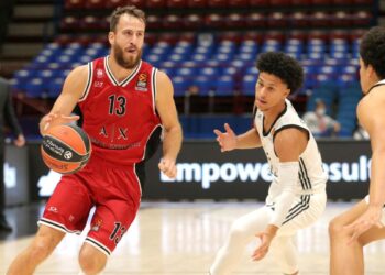 Eurolega, l’Olimpia Milano fa l’impresa battendo il Real Madrid 78-70.