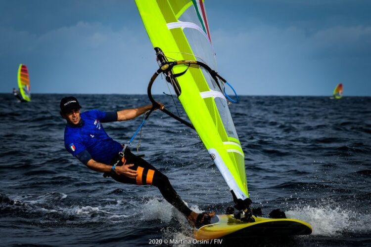 Vela Olimpica: iniziato in Portogallo l’Europeo windsurf RS:X.