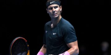 Super Nadal batte Tsitsipas e vola in semifinale.
