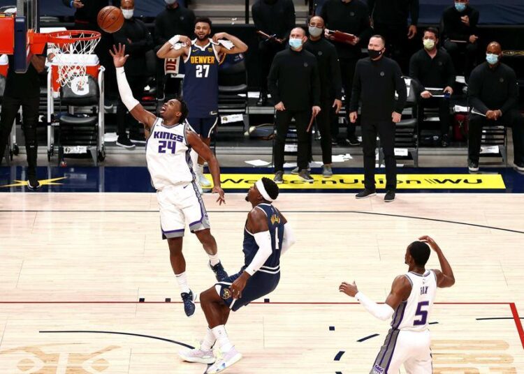 Notte di magia per l’NBA. Ottimo esordio di Gallinari.