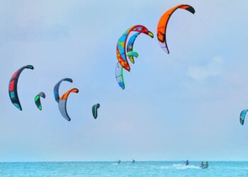 Parigi 2024, il Cio introduce il kitefoil e il 470 misto.