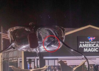 Brutta avventura per l’American Magic alla Prada Cup.