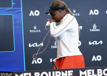 Australian Open, Serena Williams in lacrime dopo la sconfitta.