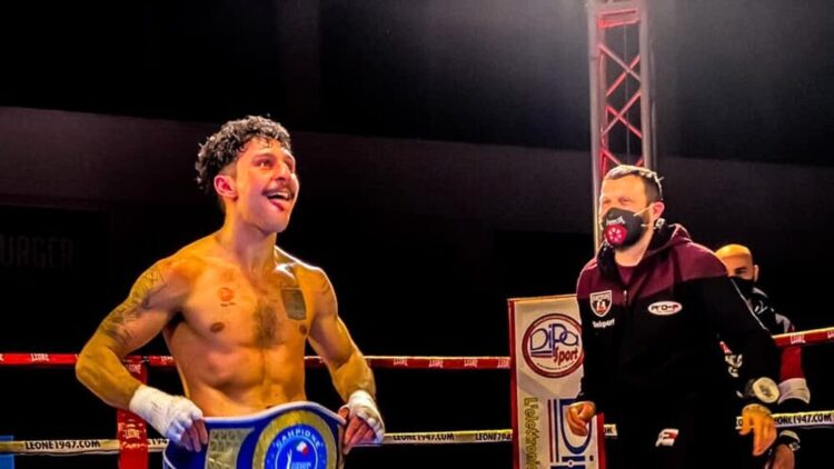 Sannino è il nuovo campione italiano dei pesi supergallo.