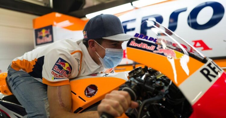 MotoGP 2021, Marc Marquez non correrà in Qatar.