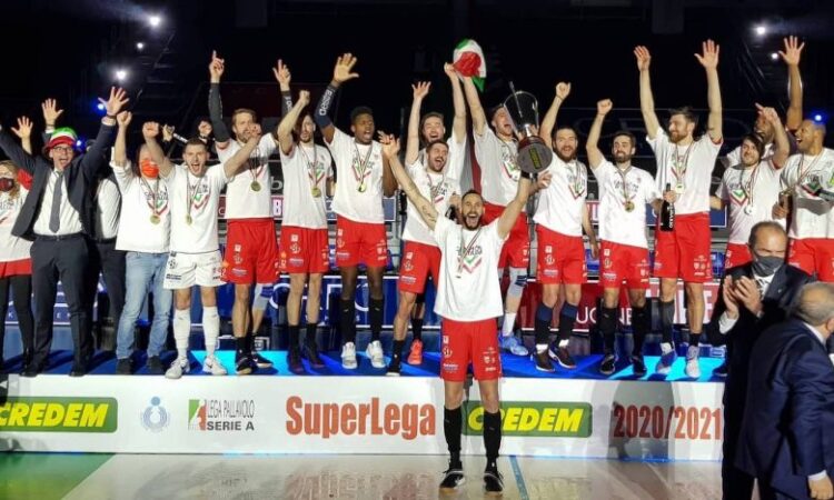 Volley: SuperLega, la Lube torna sul tetto d’Italia.