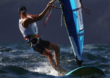 Windsurf olimpico RS:X, argento per Mattia Camboni.