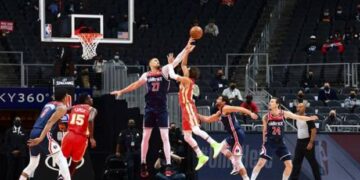 NBA, Hawks e Knicks volano ai Playoff del 22 maggio.