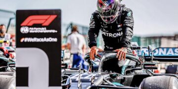 F1: Hamilton conquista Portimao, Verstappen arriva secondo