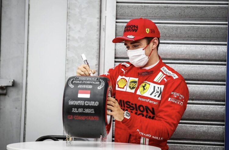 F1: Leclerc fa pole a Monaco, il principato si tinge di Rosso