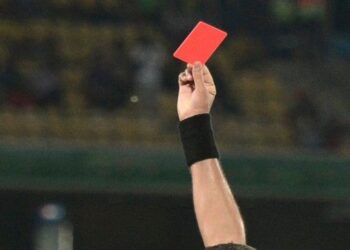 Pasqua e La Penna tra gli arbitri sospesi per rimborsi spese alterati