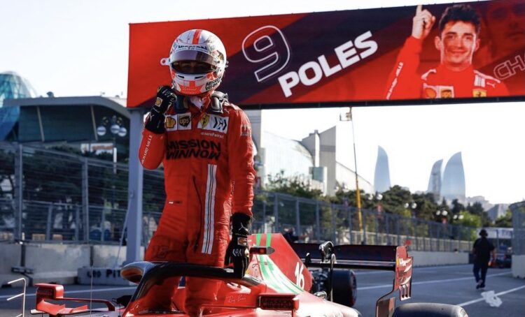 F1: Leclerc conquista la pole a Baku, è guerra tra Red Bull e Mercedes