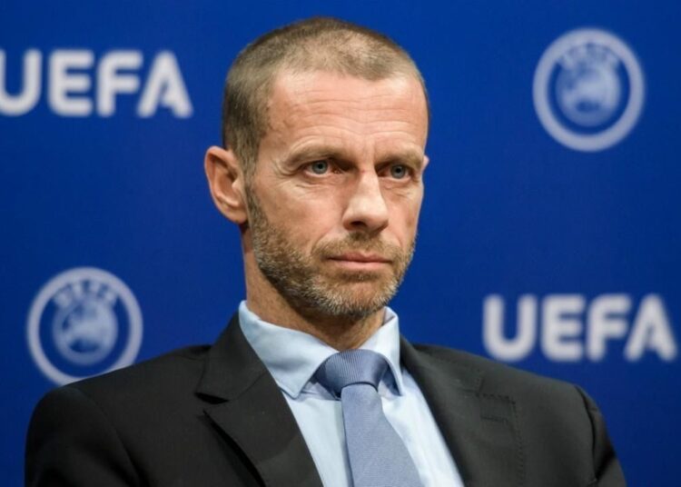 La UEFA si difende contro la Superlega