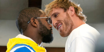 Boxe, Floyd Mayweather torna sul ring.