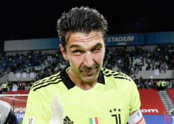 Le infinite vite di Gigi Buffon.