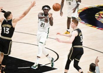 I Milwaukee Bucks volano alle Finals Nba.