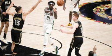 I Milwaukee Bucks volano alle Finals Nba.