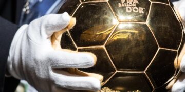 Corsa al Pallone d’Oro: gli azzurri sfidano Messi.