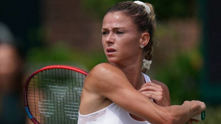 Camila Giorgi saluta Wimbledon.
