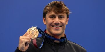 Olimpiadi, nuoto: Martinenghi bronzo nella rana.