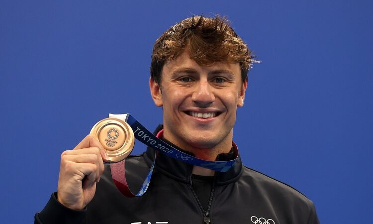 Olimpiadi, nuoto: Martinenghi bronzo nella rana.