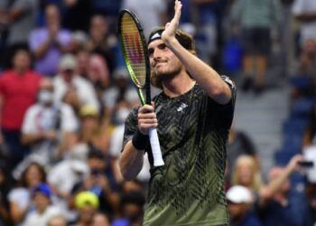 Tsitsipas: il suo toilet break infiamma le polemiche.