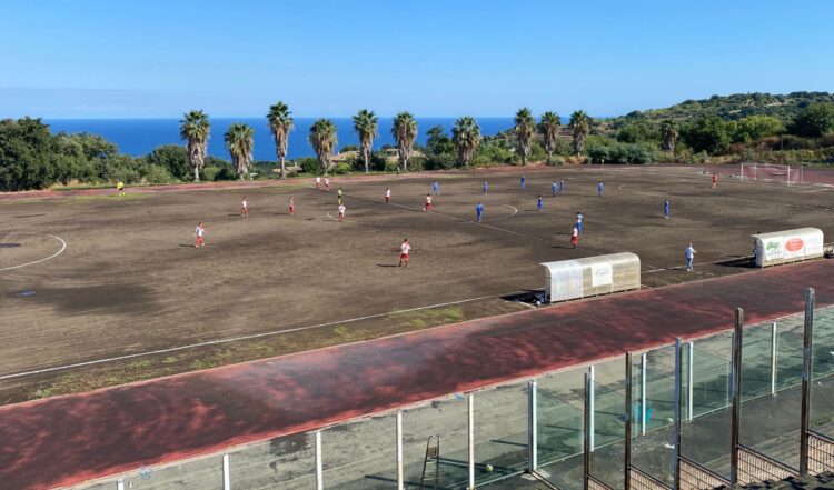 L’ASD RAGUSA CALCIO 1949 sblocca il match all’ultimo assalto sul campo dell’Aci Catena.