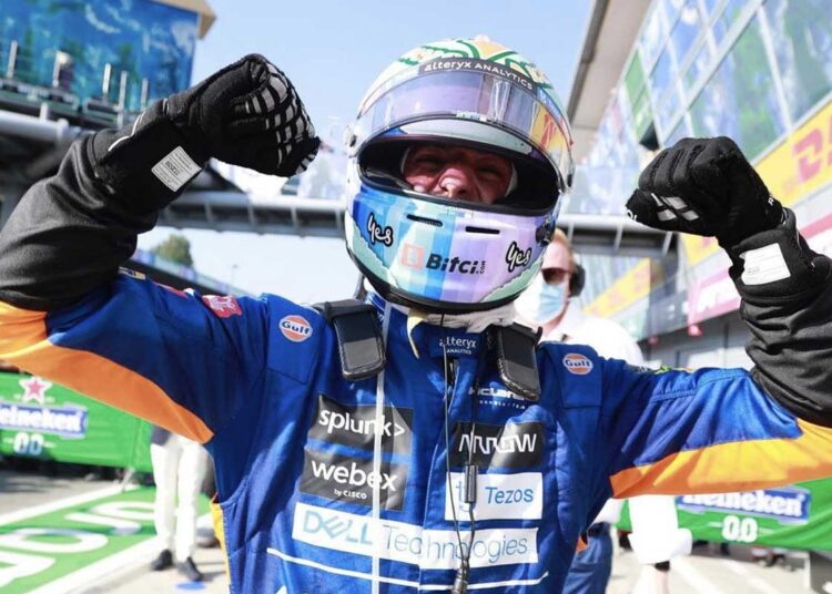 Formula 1: Ricciardo conquista Monza, incidente tra Hamilton e Verstappen