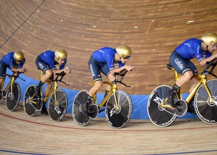 Ciclismo su pista: oggi la finale Italia-Francia.