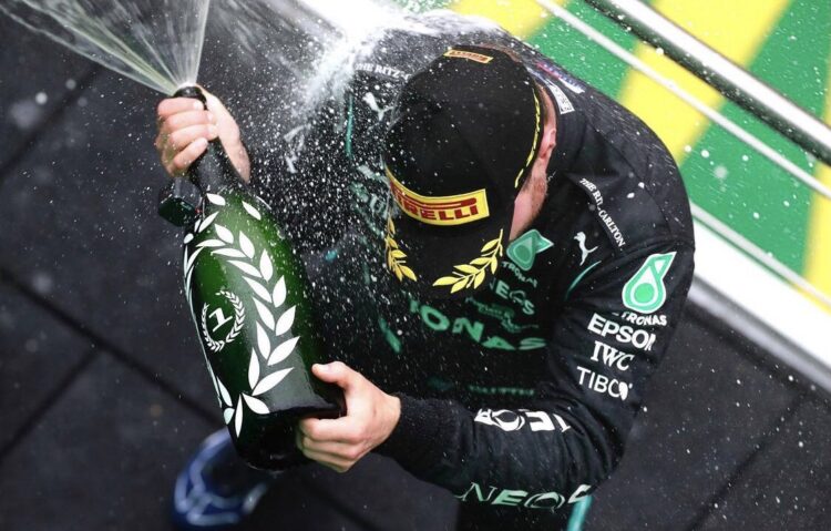 Formula 1: Bottas vince in Turchia, la Ferrari si risveglia