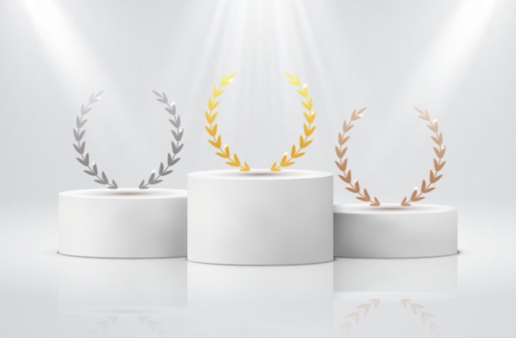 Primo posto per sharon1987, ma capiamo bene come leggere la classifica.