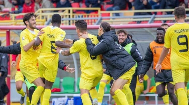 Lega Pro Girone C, 10^ giornata: spicca il derby Bari-Foggia, scontro diretto Messina-Vibonese