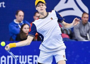 Sinner da record ad Aversa: quarto titolo stagionale.