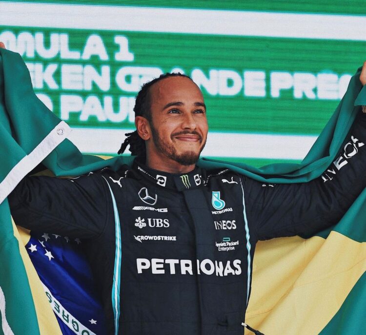 Formula 1: Hamilton conquista il Brasile