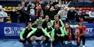 Tennis, Torre del Greco vince lo scudetto a squadre