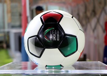 Ore 14:30, Avellino – Catania. Gli irpini devono vincere per non perdere le tracce del Catanzaro.￼