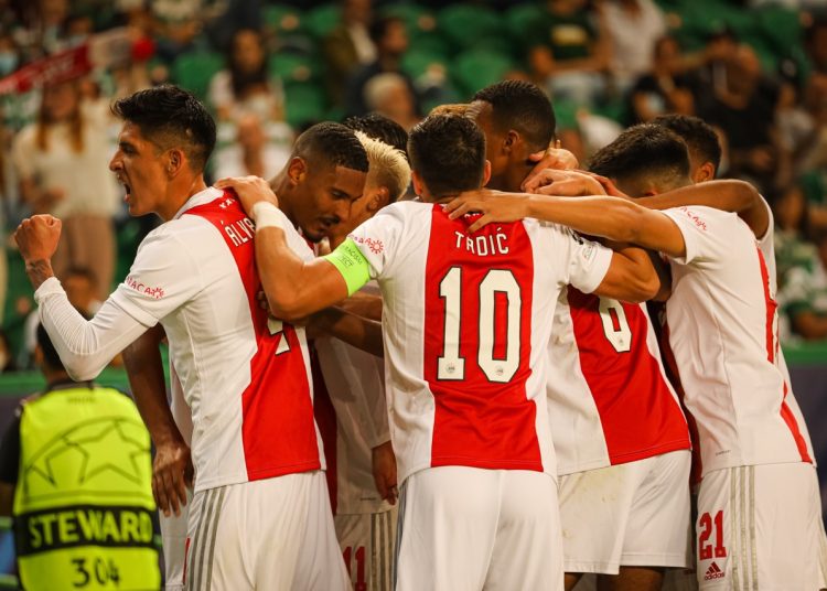 Ore 20, Cambuur – Ajax. 2 obbligato per rimanere in vetta, sale la pressione sull’Ajax.￼