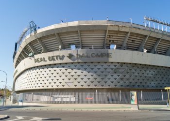 Ore 18:45, Betis Siviglia – Francoforte. Entusiasmo alle stelle per i sivigliani ma occhio alla stanchezza.