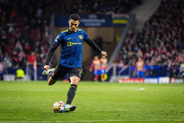 Ore 21, Manchester United – Atletico Madrid. Simeone ritrova l’incubo Ronaldo, chi vince passa.