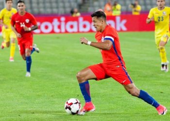 Ore 01:30, Cile – Uruguay. I padroni di casa sono obbligati a vincere e sperare in buone notizie.￼